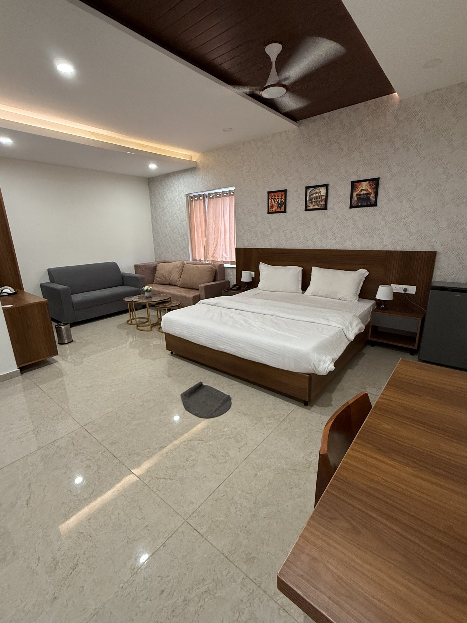Vip Room